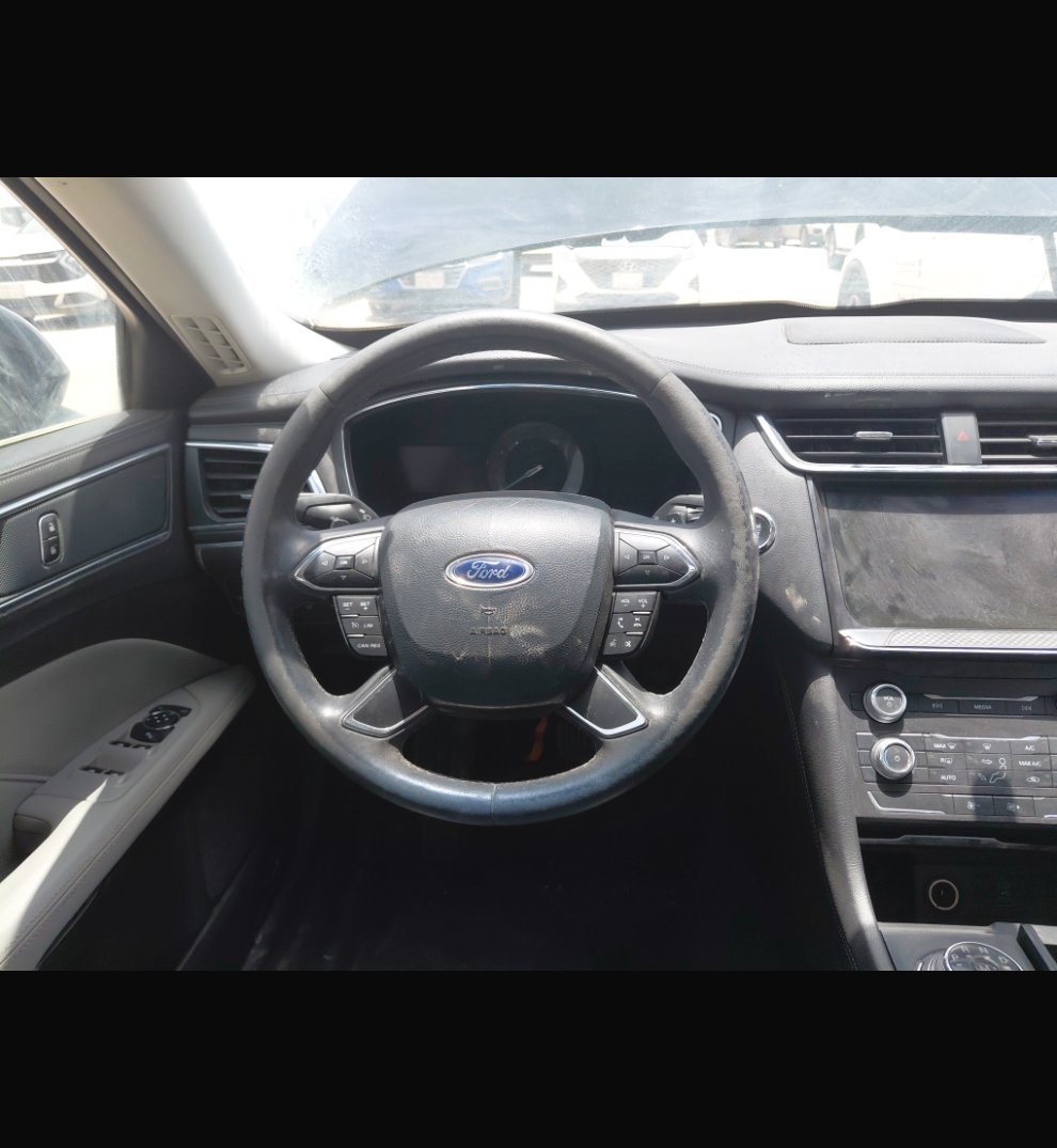 Ford Taurus  2020 image