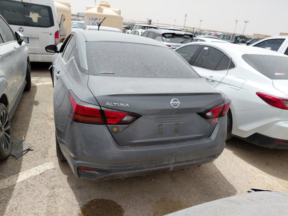 Nissan Altima  2022 image