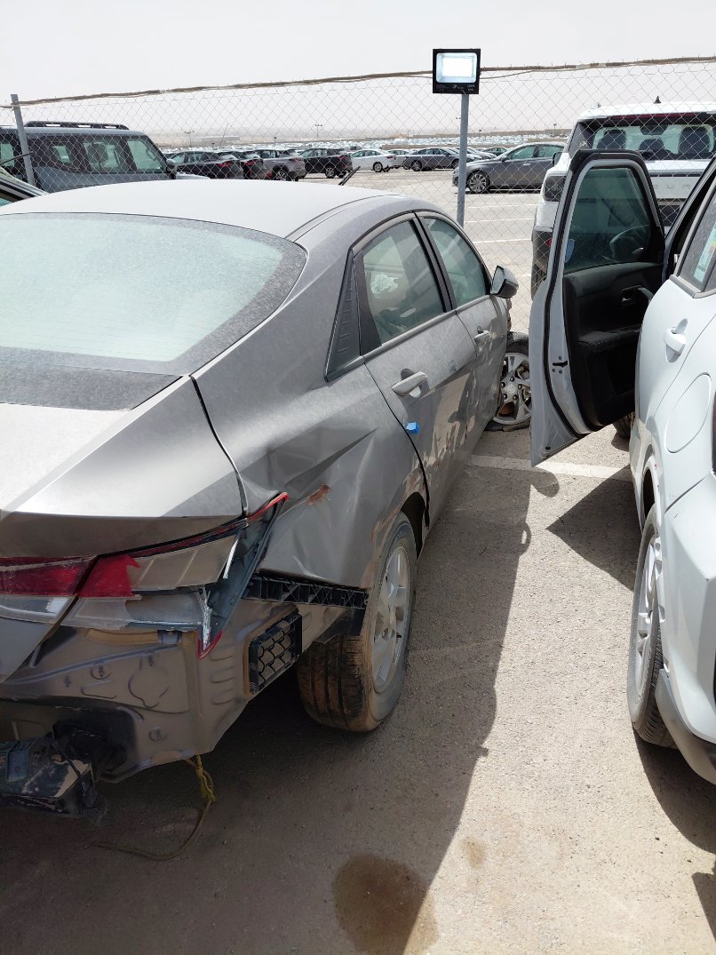 Hyundai Elantra  2021 image