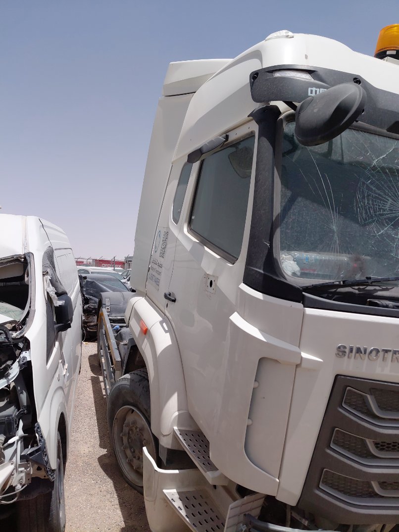 Sinotruk Howo Truck head  2025 image