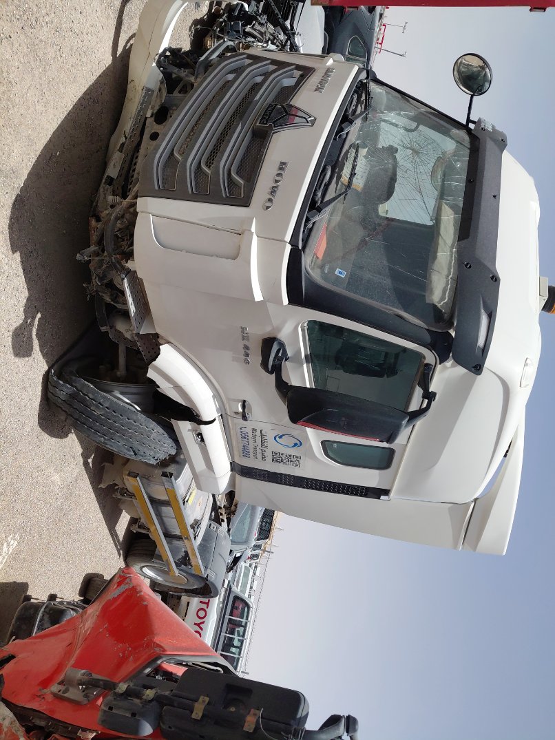 Sinotruk Howo Truck head  2025 image