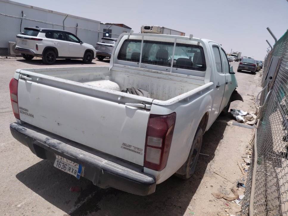 ايسوزو ديماكس  2022 image