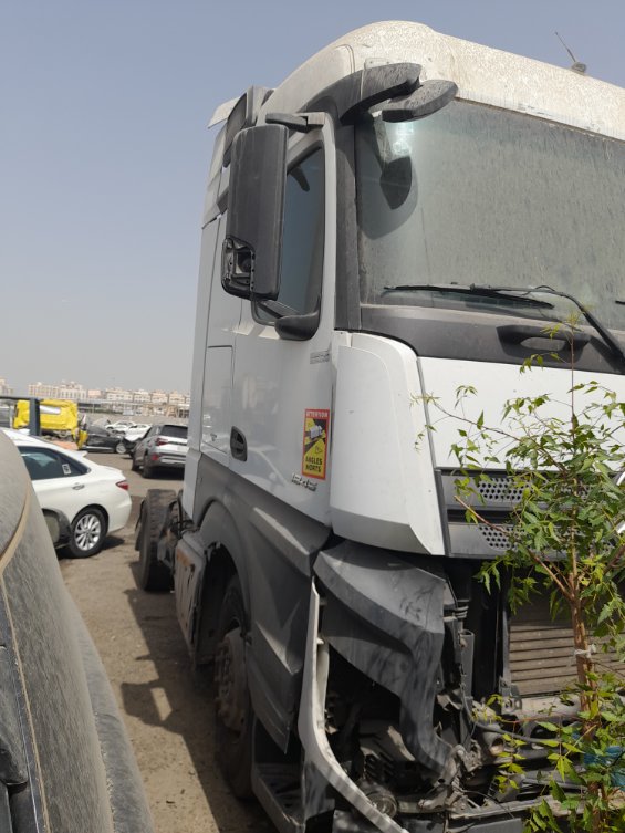 Mercedes Actros  2018 image