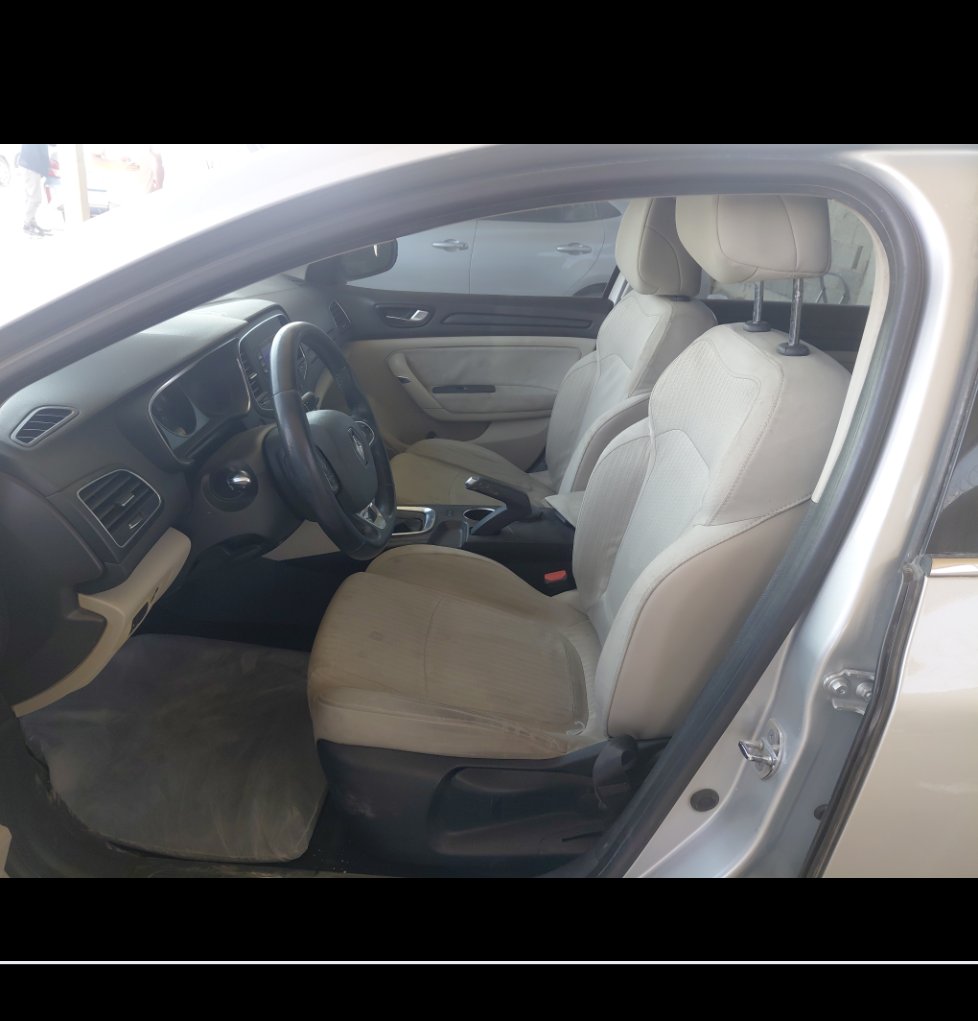 رينو ميجان  ال اي  2018 image