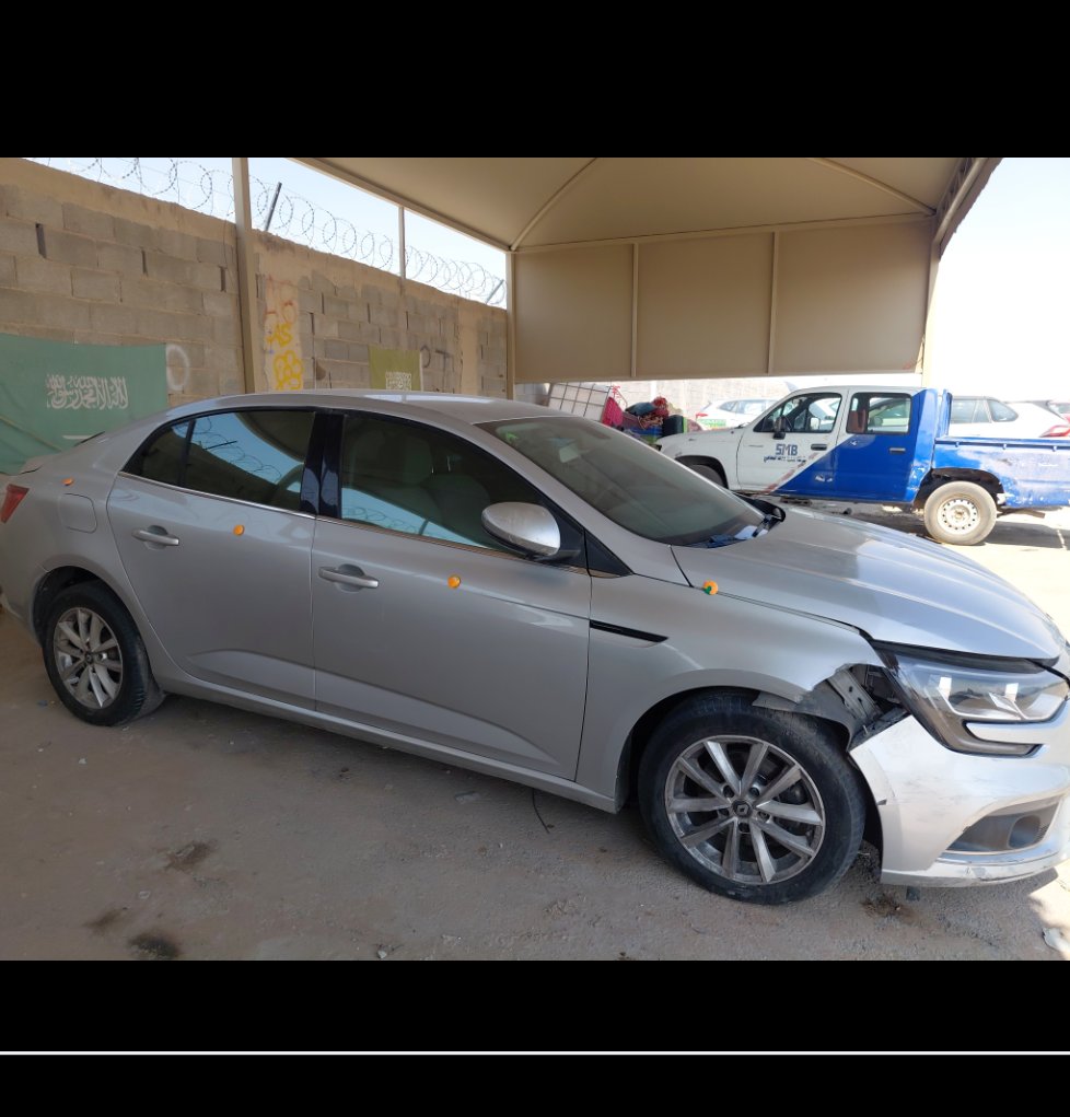 رينو ميجان  ال اي  2018 image