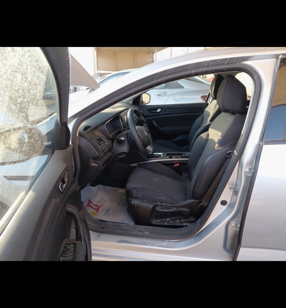 رينو ميجان E - STD 2024 image