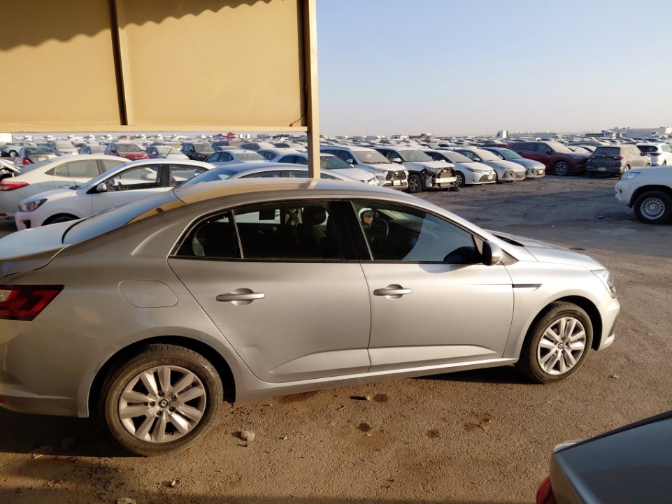 رينو ميجان E - STD 2024 image