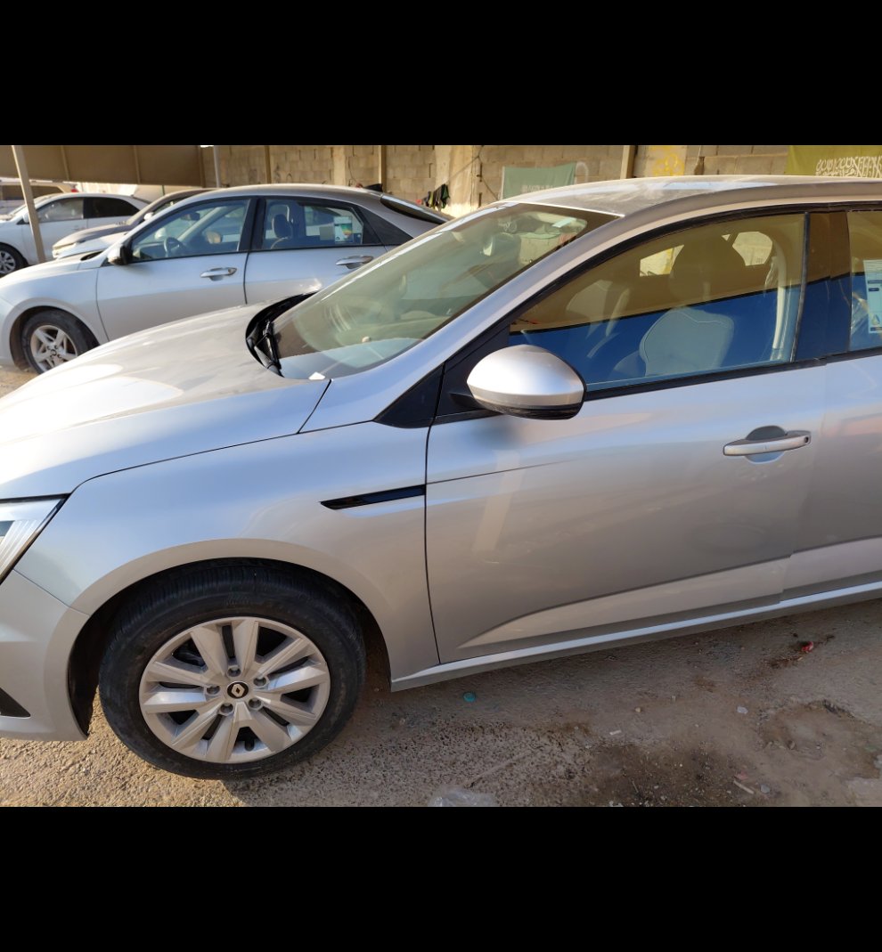رينو ميجان E - STD 2024 image