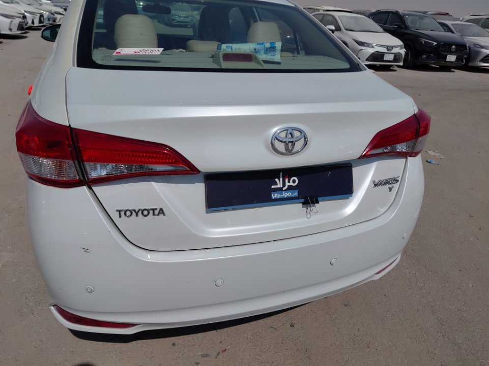 تويوتا يارس Y FLT ( IA) 2021 image