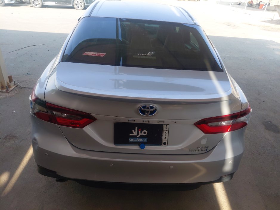 تويوتا كامري GLE HEV  2022 image