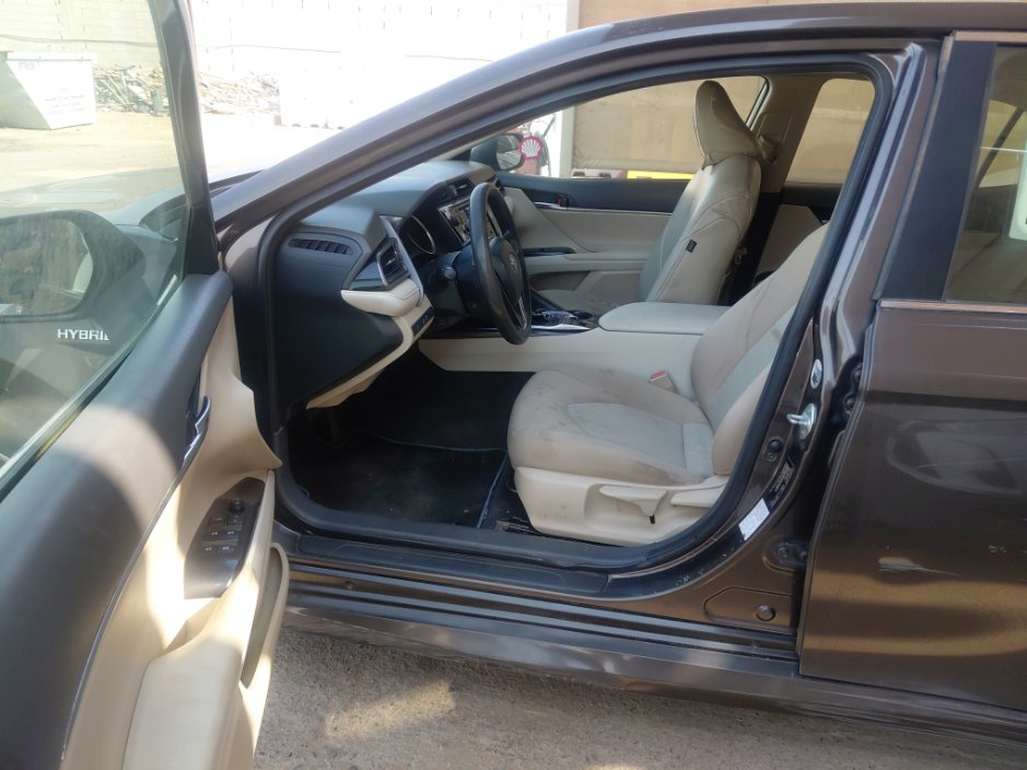 تويوتا كامري LE HEV 2019 image