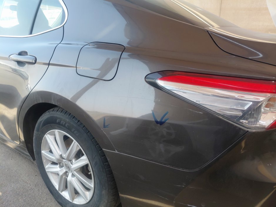 تويوتا كامري LE HEV 2019 image