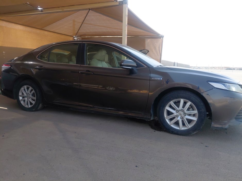 تويوتا كامري LE HEV 2019 image