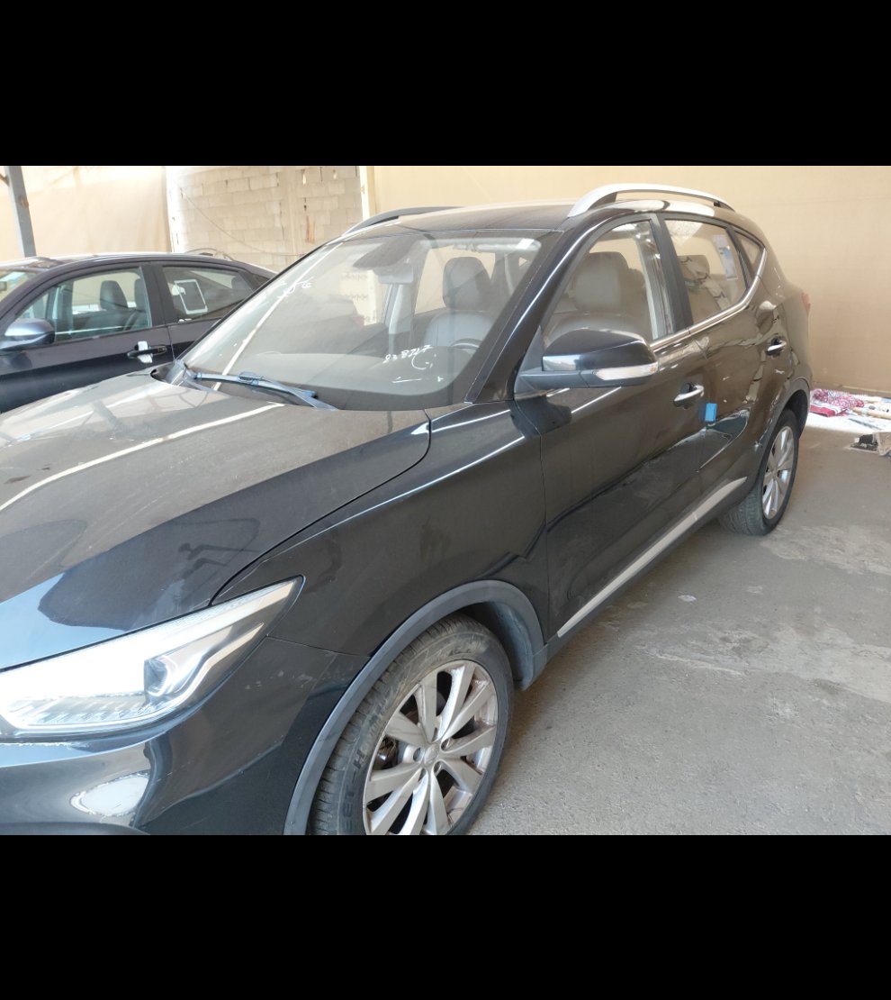 MG ZS عادي رياضية 2023 image