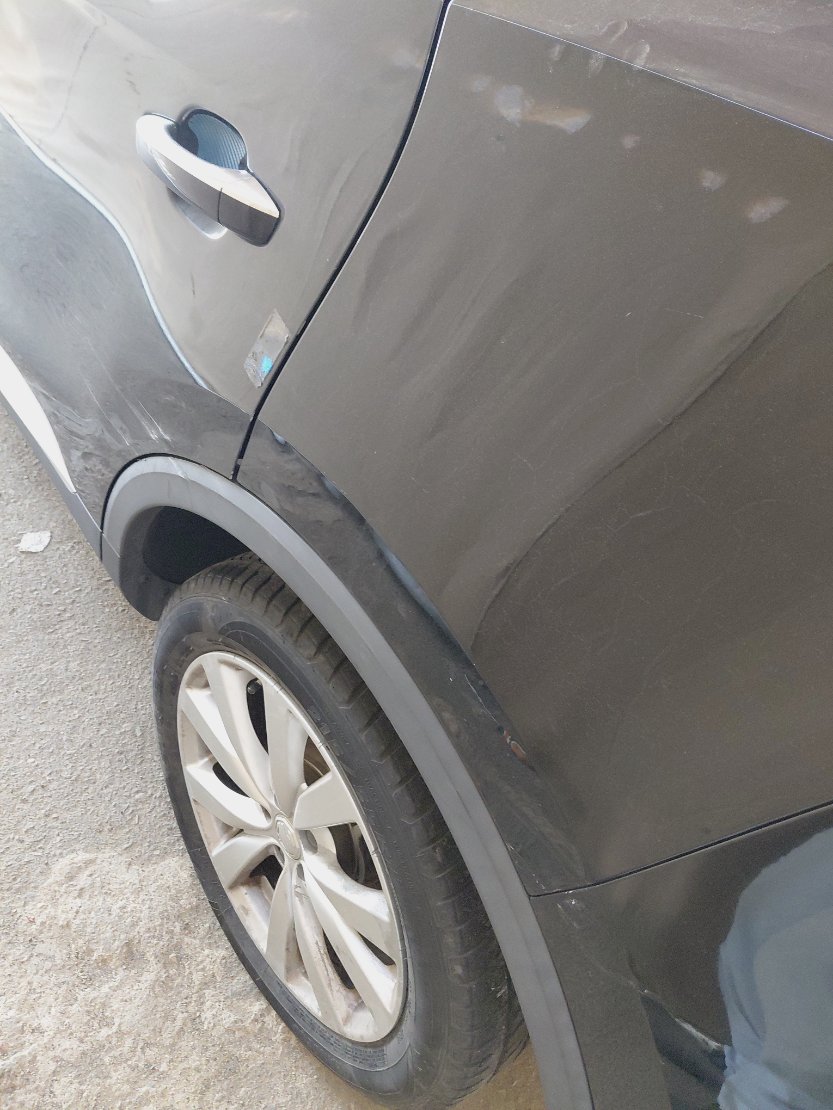 MG ZS عادي رياضية 2023 image