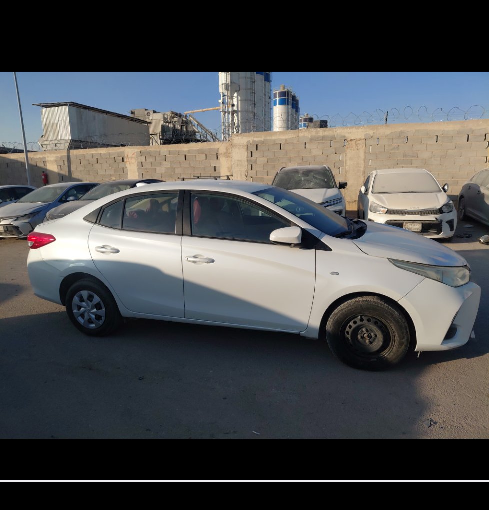 تويوتا يارس Y2 2022 image