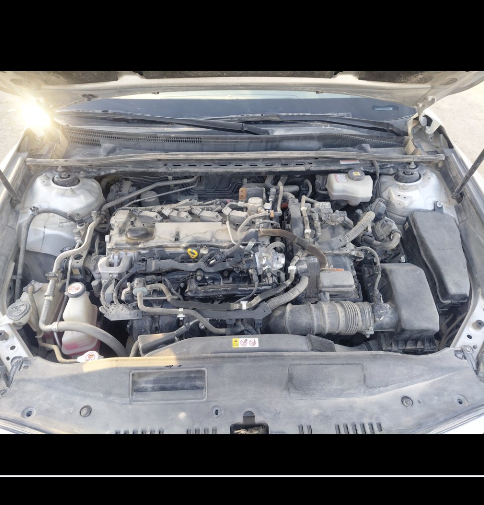 تويوتا كامري GLE HEV 2020 image