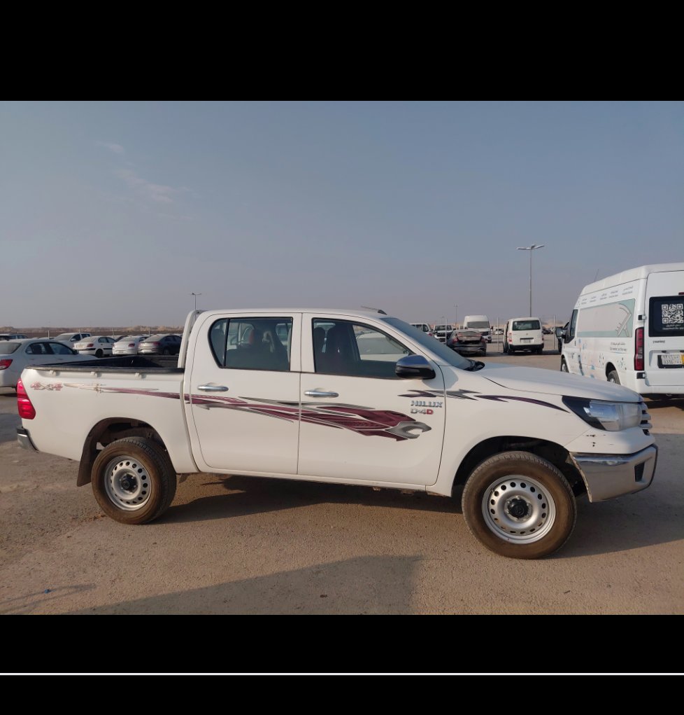 تويوتا هايلكس 4X4- 2023 image