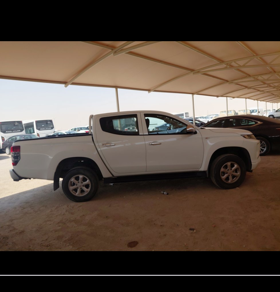ميتسوبيشي L200 4x4 2023 image