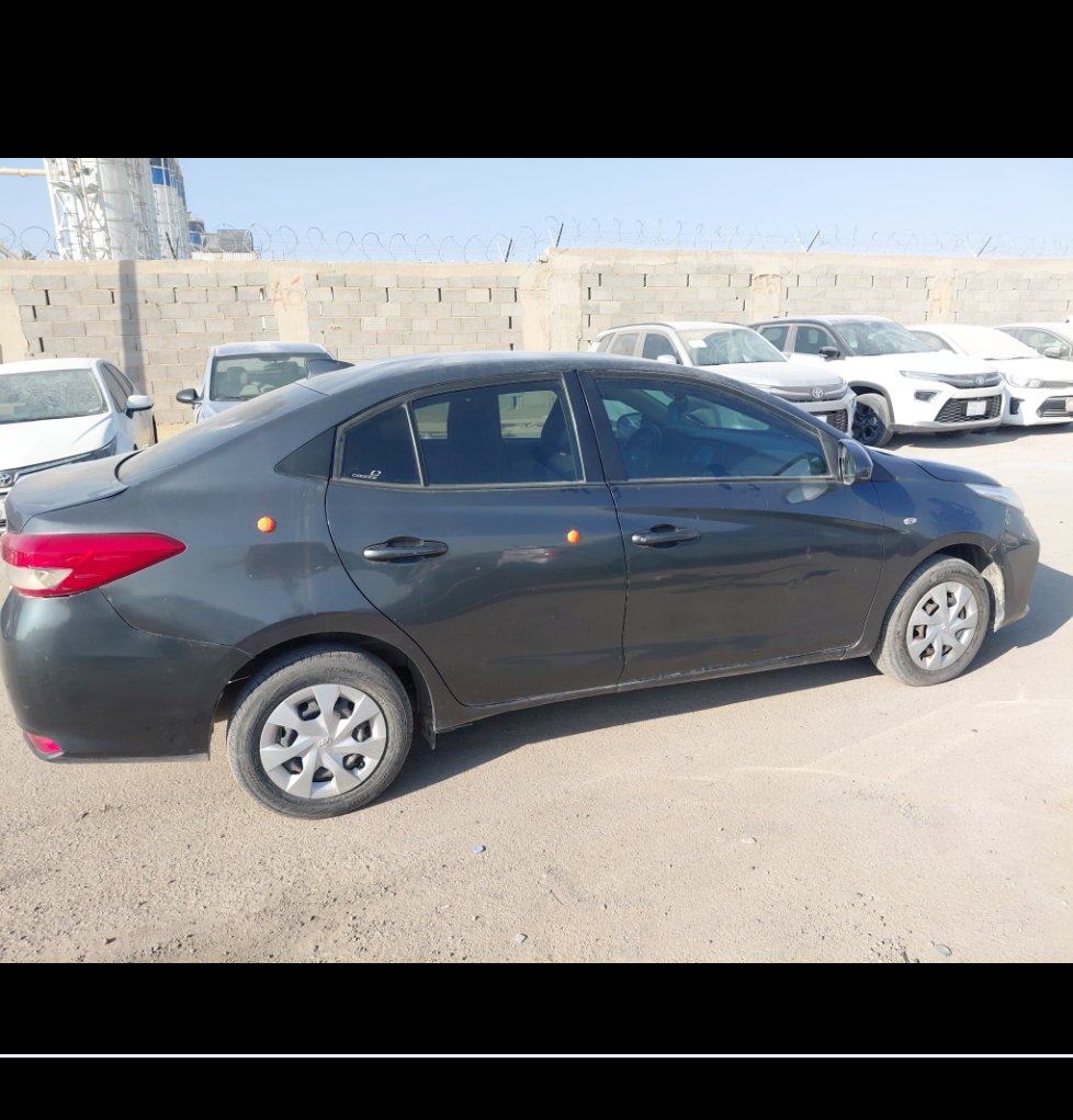 تويوتا يارس Y 2021 image