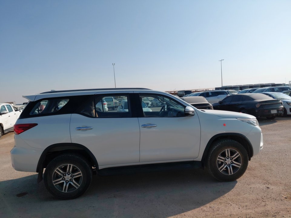 Toyota Fortuner GX2 2024 image