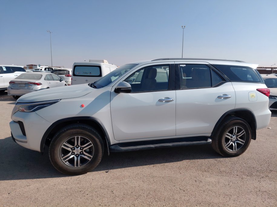 Toyota Fortuner GX2 2024 image