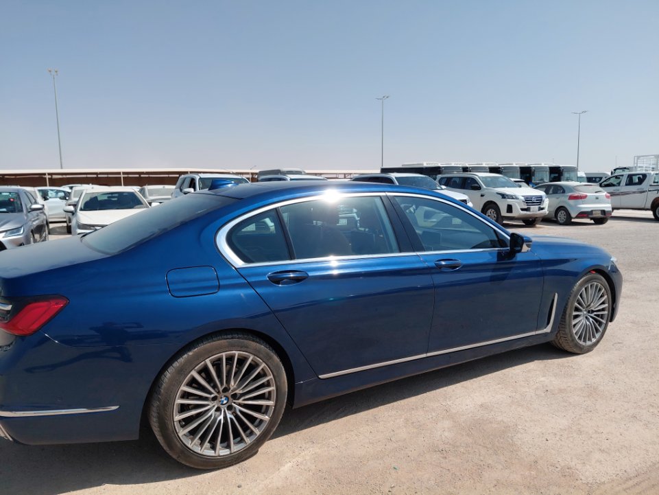 BMW 730 Li  2022 image