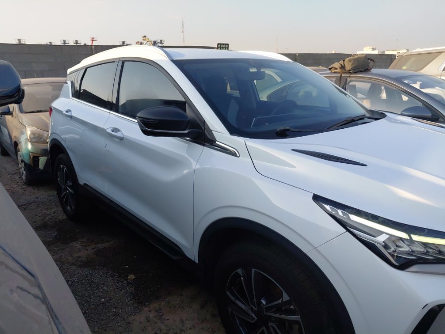 Geely Coolray  2024 image
