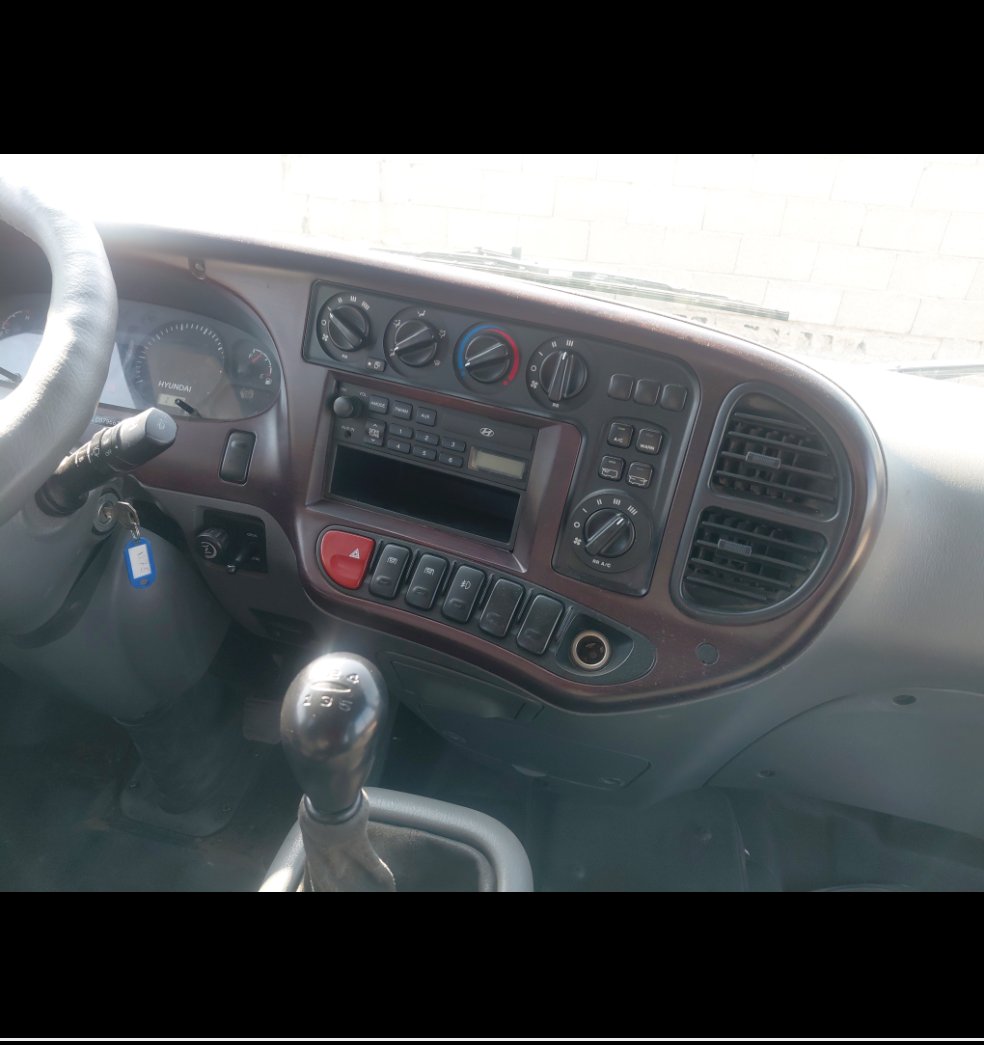 Hyundai County  2020 image