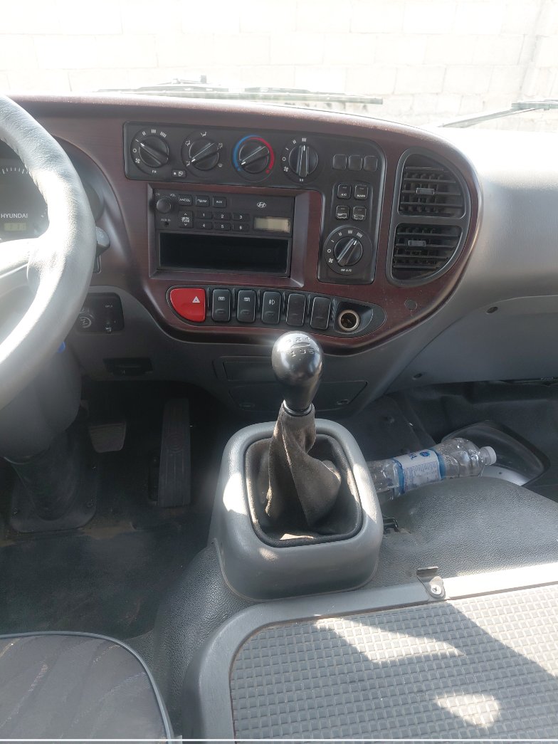 Hyundai County  2020 image
