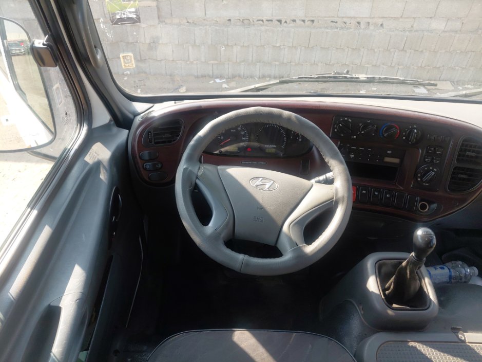 Hyundai County  2020 image