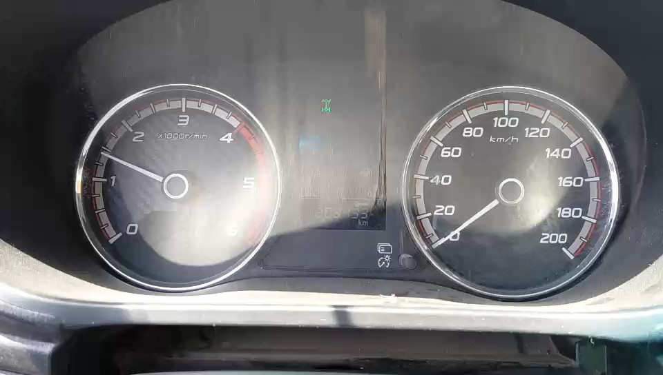 ميتسوبيشي L200  2022 video