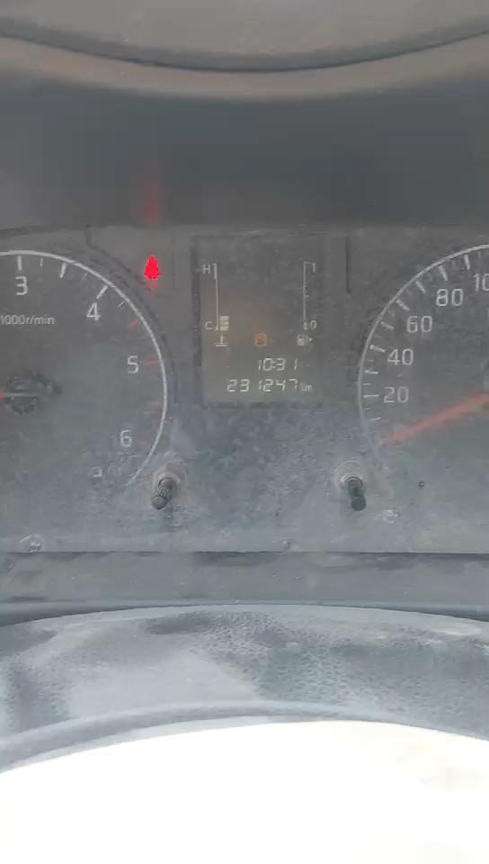 Nissan NV350 Urvan  2021 video