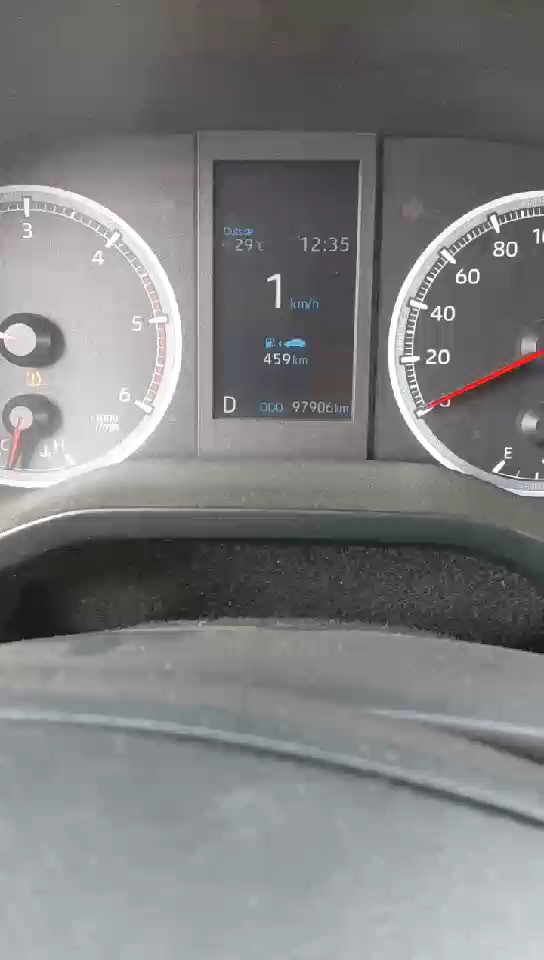 Toyota Hiace Bus  2025 video