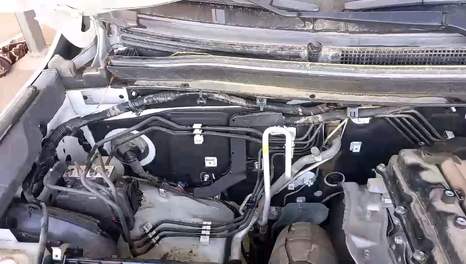 ميتسوبيشي مونتيرو سبورت GL- 4WD 2023 video