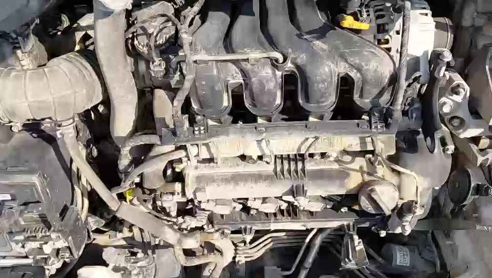 Hyundai Elantra جي ال 2020 video