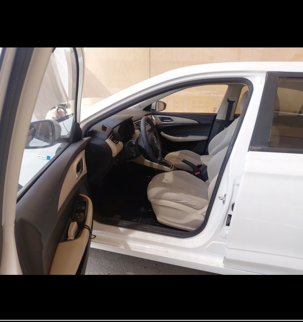 إم جي 5  2023 image