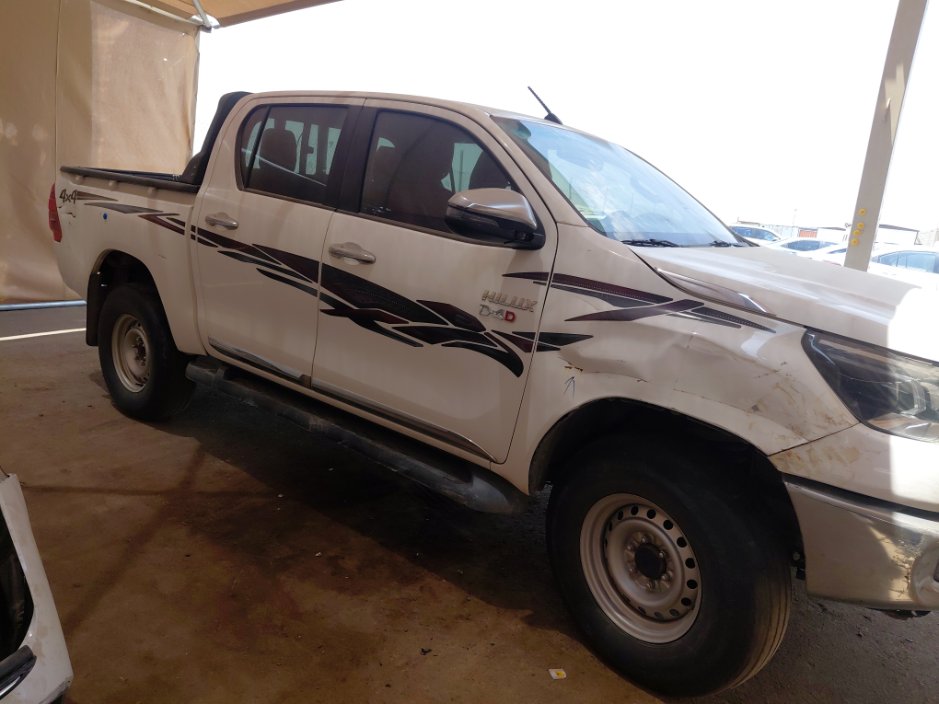 تويوتا هايلكس 4X4- 2022 image