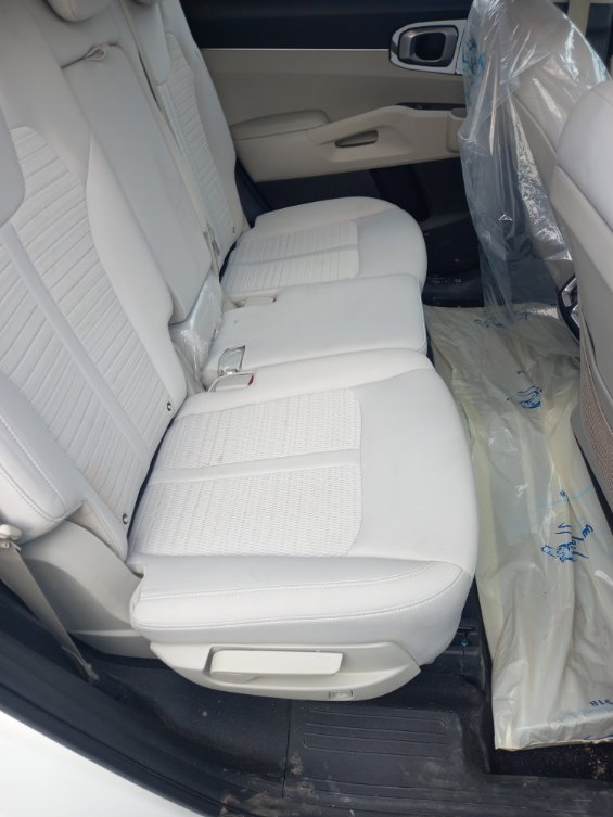 كيا سورينتو MQ4  LX AWD 2023 image