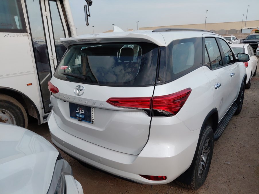 Toyota Fortuner GX2 2024 image