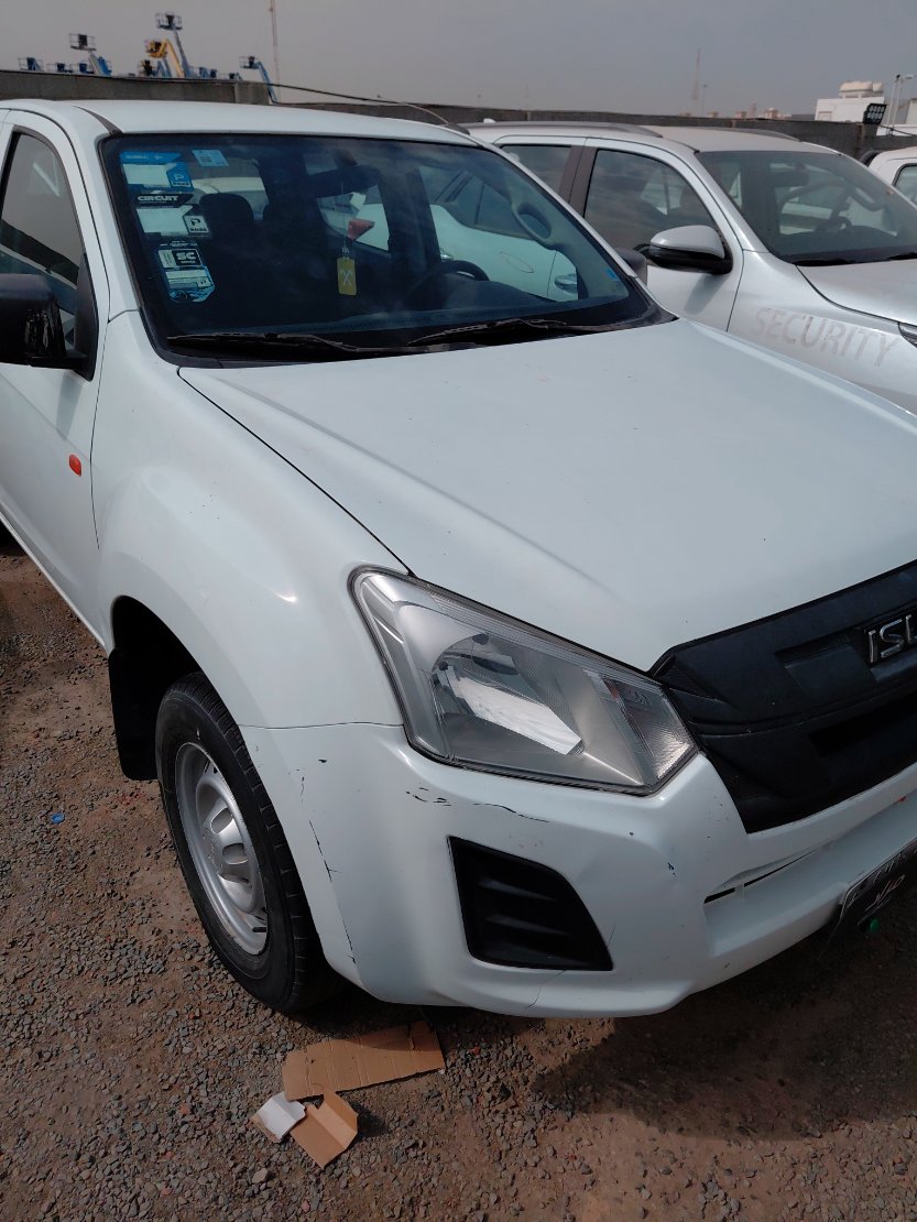 ايسوزو ديماكس 4WD 2023 image