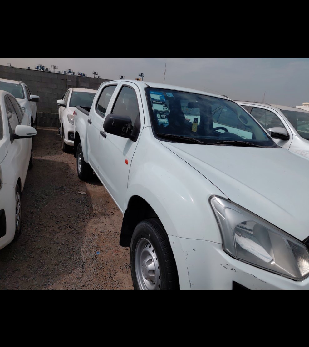 ايسوزو ديماكس 4WD 2023 image