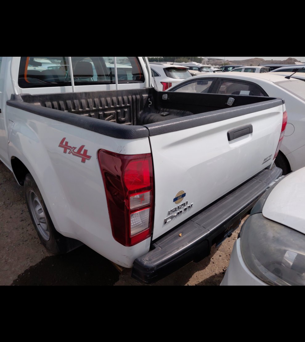 ايسوزو ديماكس 4WD 2023 image