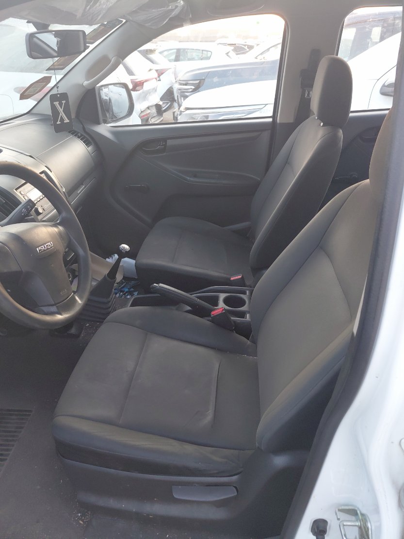 Isuzu D MAX 4WD 2023 image