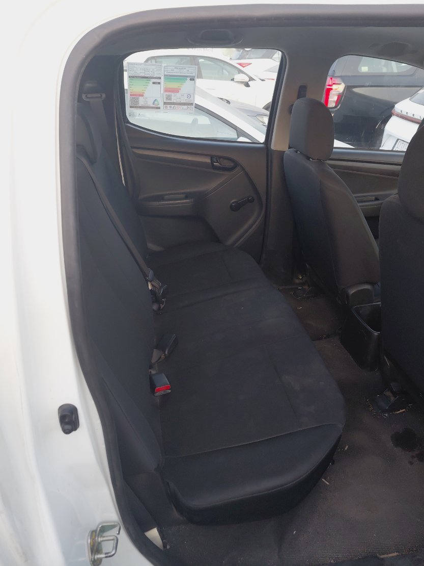 Isuzu D MAX 4WD 2023 image