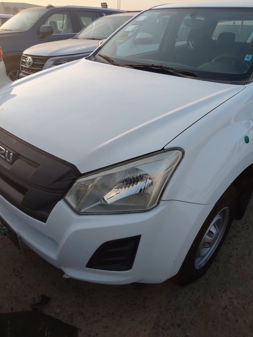 Isuzu D MAX 4WD 2023 image
