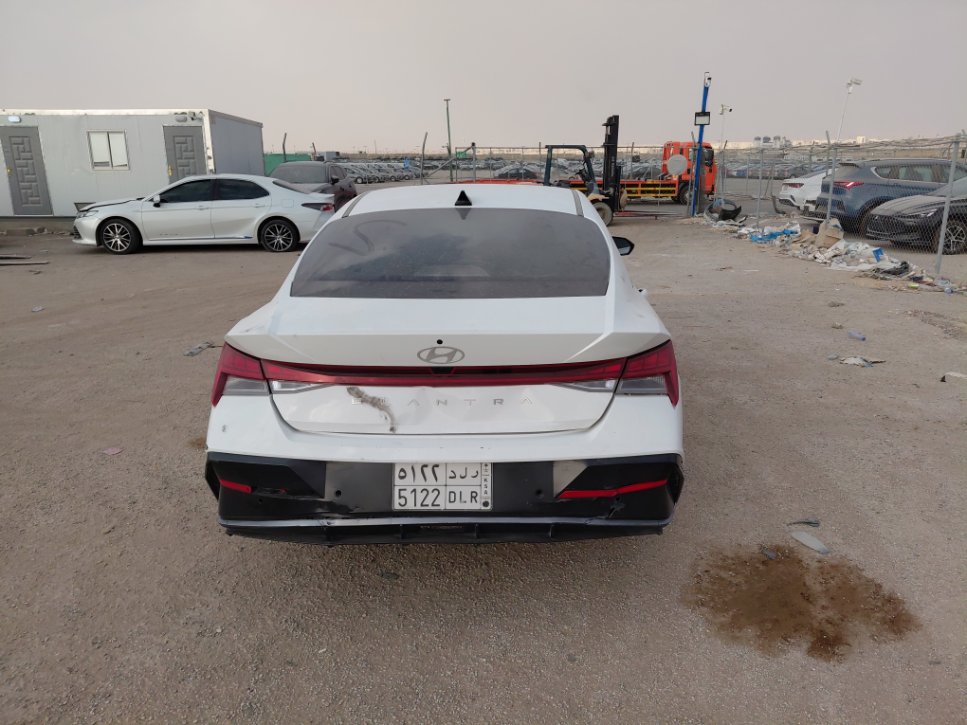 Hyundai Elantra  2024 image