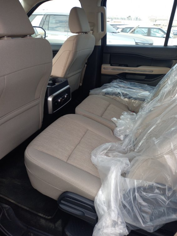 Ford Expedition XLT 2024 image
