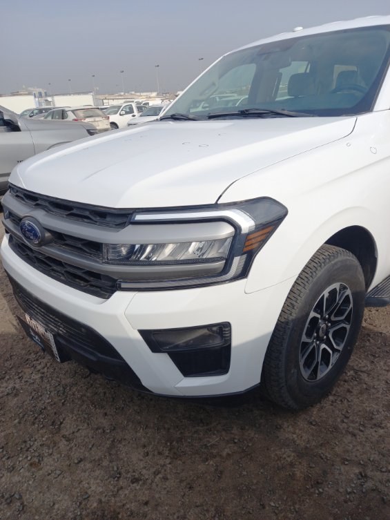 Ford Expedition XLT 2024 image