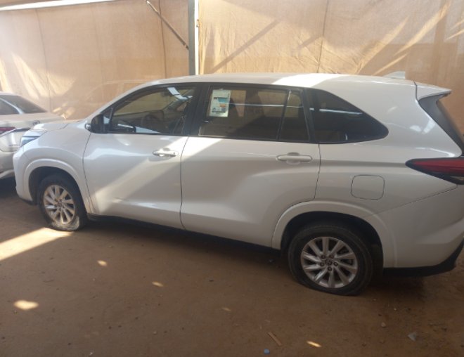 Toyota Innova  2024 image